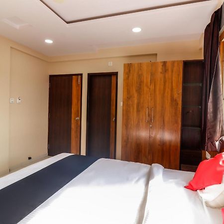Capital O N R Residency Hotel Yelahanka Exterior photo